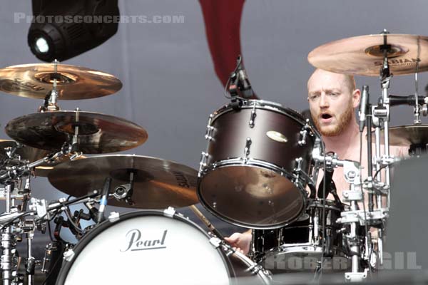 BIFFY CLYRO - 2011-08-26 - SAINT CLOUD - Domaine National - Scene de la Cascade - Ben Hamilton Johnston